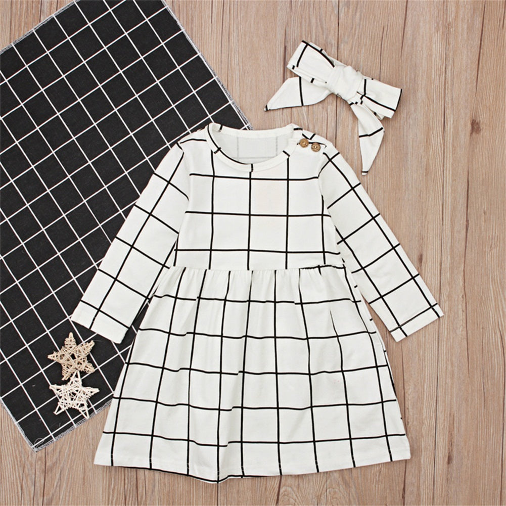 Moonbun Black White Plaid Dress(Size 4T) Moonbun Black White Plaid Dress(Size 4T)
