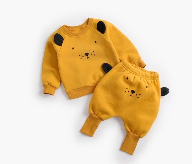 Moonbun Animal Printed 2-Piece Sweatshirt Set, Gold(Size 18-24m) Moonbun Animal Printed 2-Piece Sweatshirt Set, Gold(Size 18-24m)