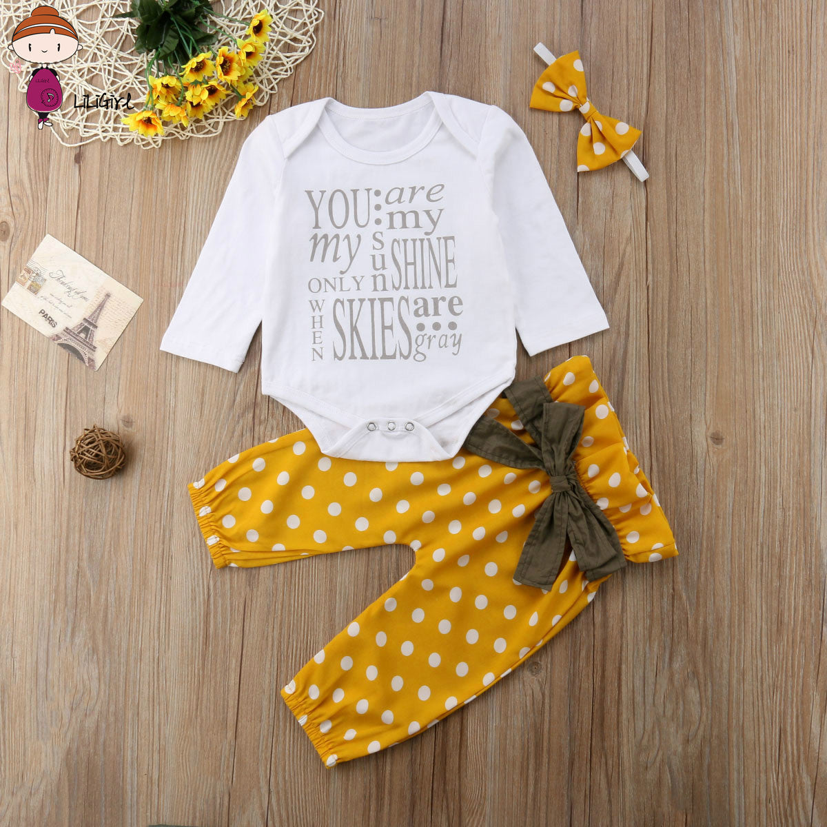 "You are my Sunshine" Outfit Set For Baby Girl MoonBun